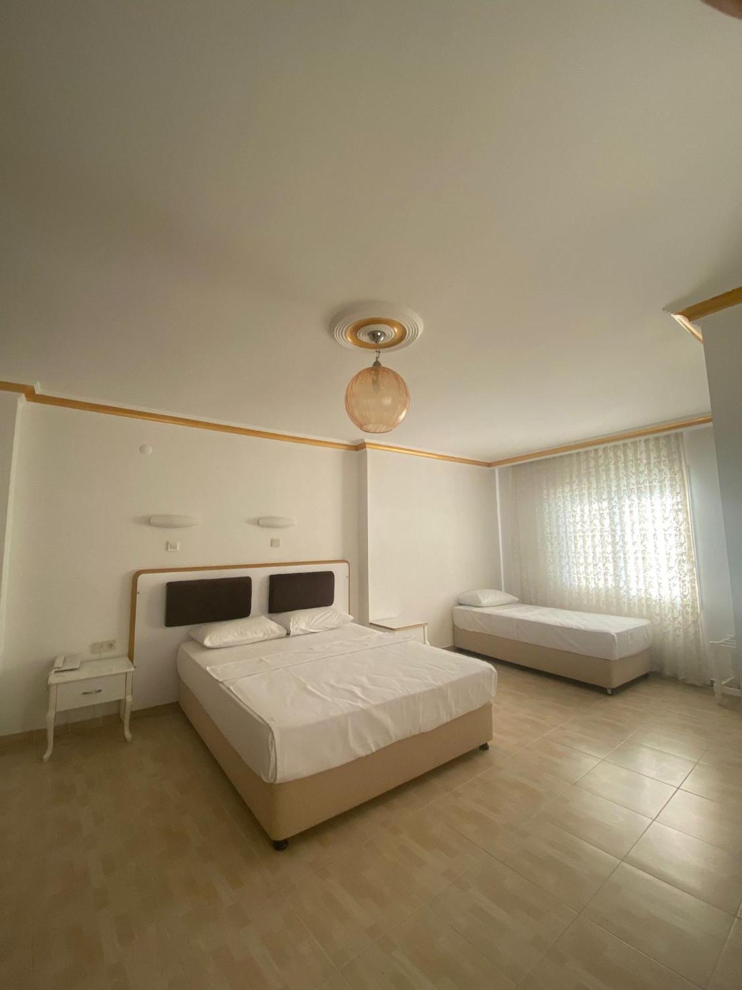 Jasmin Blue Otel シリフケ エクステリア 写真