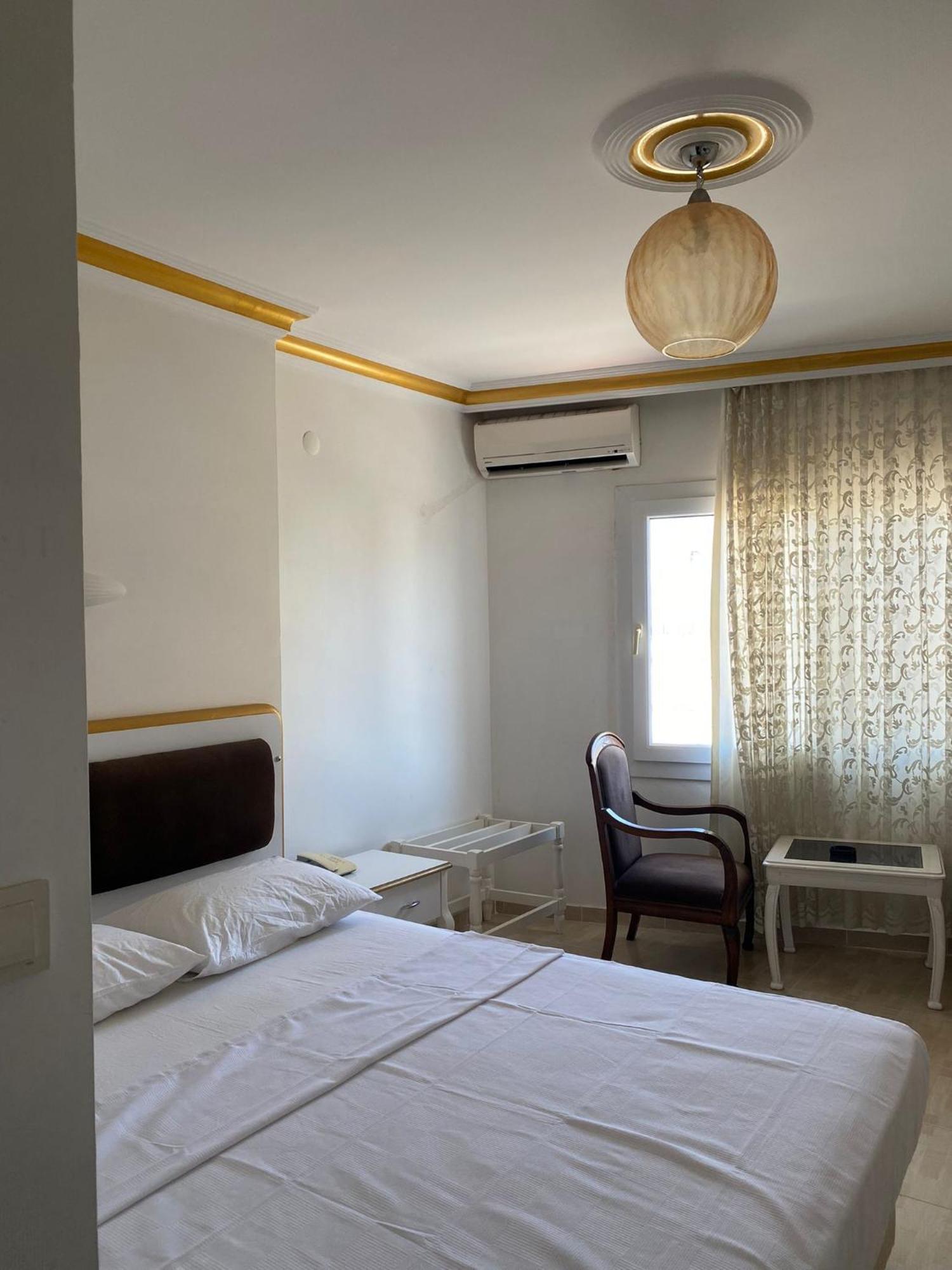 Jasmin Blue Otel シリフケ エクステリア 写真